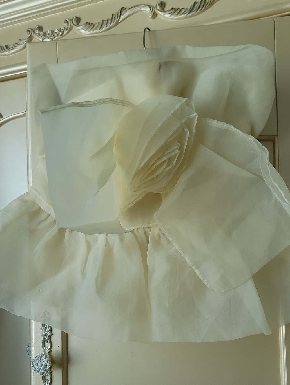 ZARA Ivory Organza Strapless Dress with Rosette Detail